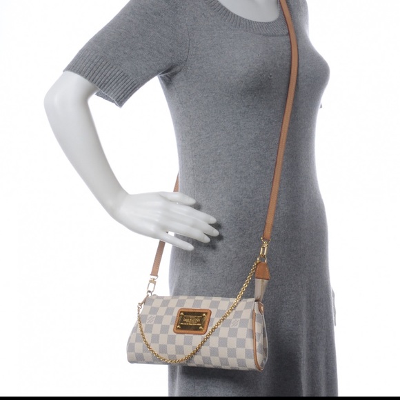 Authentic Louis Vuitton Eva Clutch/crossbody - Picture 8 of 8